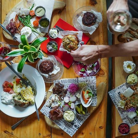 Assaf Boutique Winery & Cabins Kidmat Tsvi Bagian luar foto